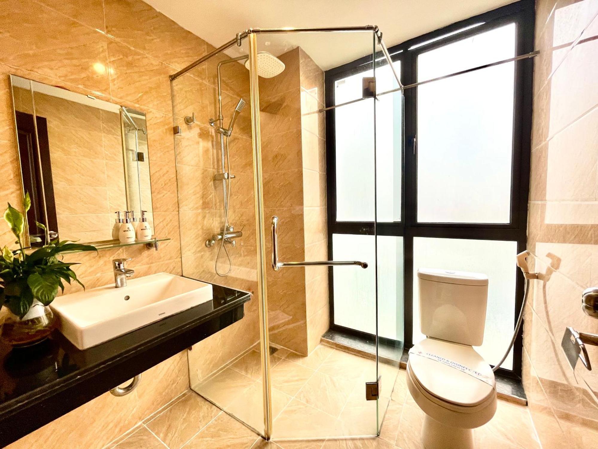 Hotel Royal II La Phu  外观 照片
